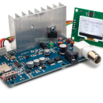 Transmissor FM,  Estéreo PLL, Estação De Rádio De Frequência com Display LCD Digital 12V, 5W, 76-108MHz